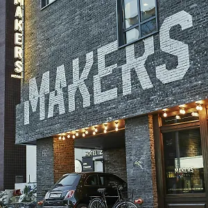 Hotel Jongro Makers X Pretty